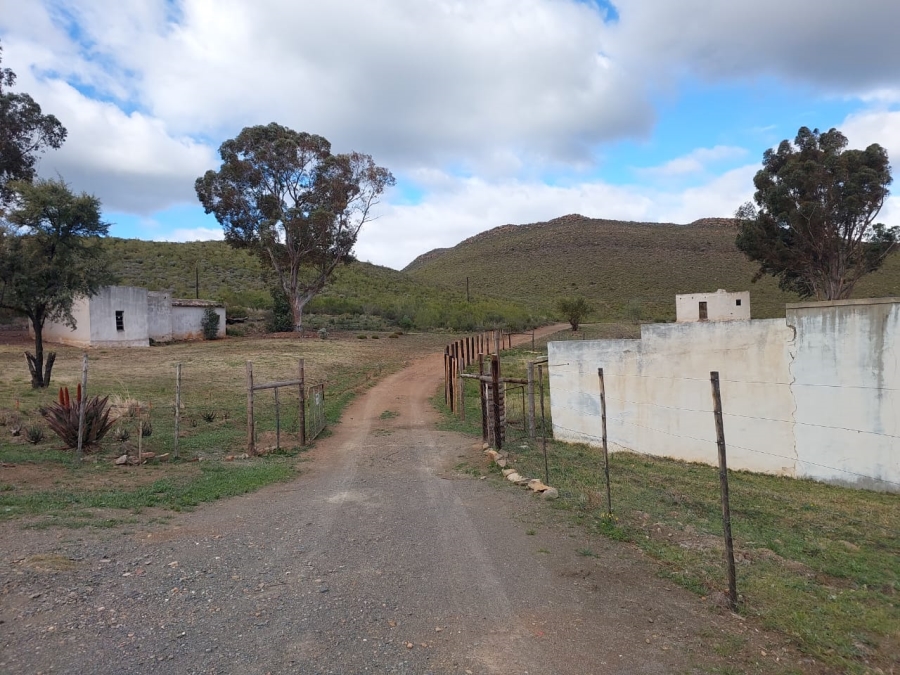 7 Bedroom Property for Sale in Ladismith Rural Western Cape
